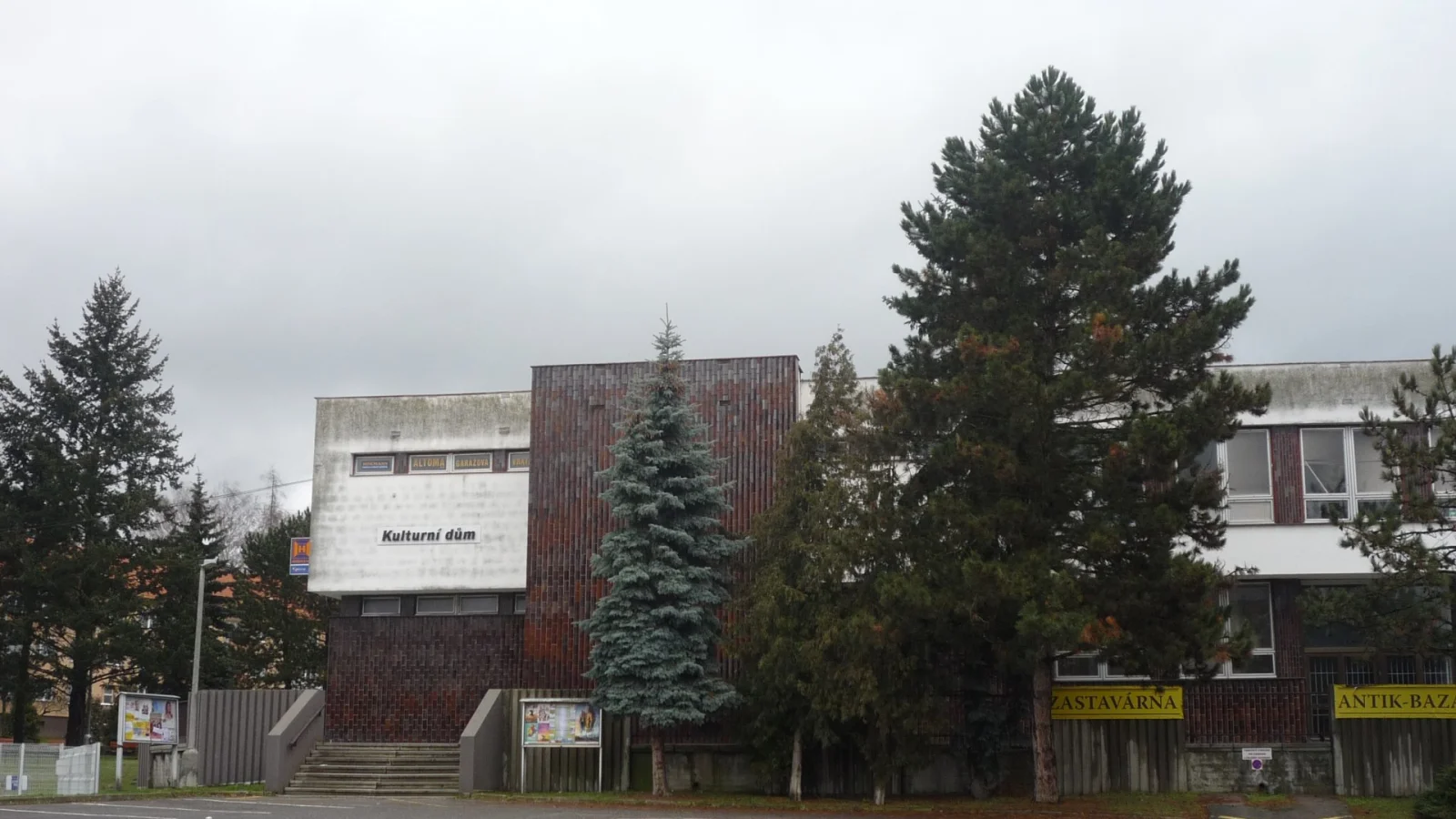 Městské divadlo a kino Ostrov – Kulturní dům / divadlo, Havlíčkův Brod