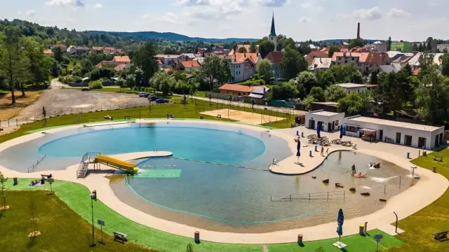 Přírodní koupaliště Malvíny – Dětské hřiště, Třešť